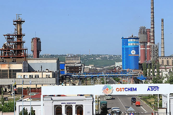 На заводе «Азот» в Северодонецке заблокированы 300−400 украинских военных