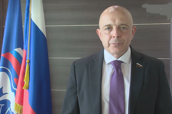 Сергей Сокол: Пусть каждый житель России и Хакасии будет счастлив и гордится своей страной