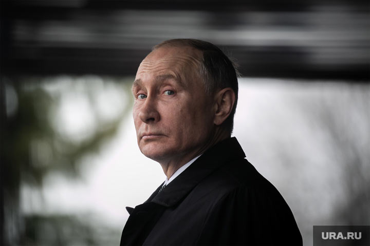 Экс-чиновник Кремля предупредил об угрозе Путину в 2022 году
