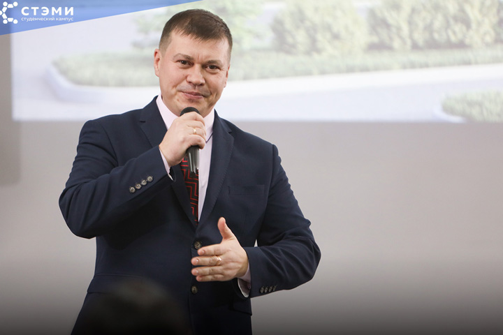 В Хакасии Максим Соболев принимает поздравления с юбилеем