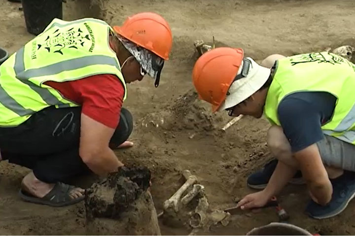 В Хакасии раскопали склеп, в котором могут быть останки 50-100 человек