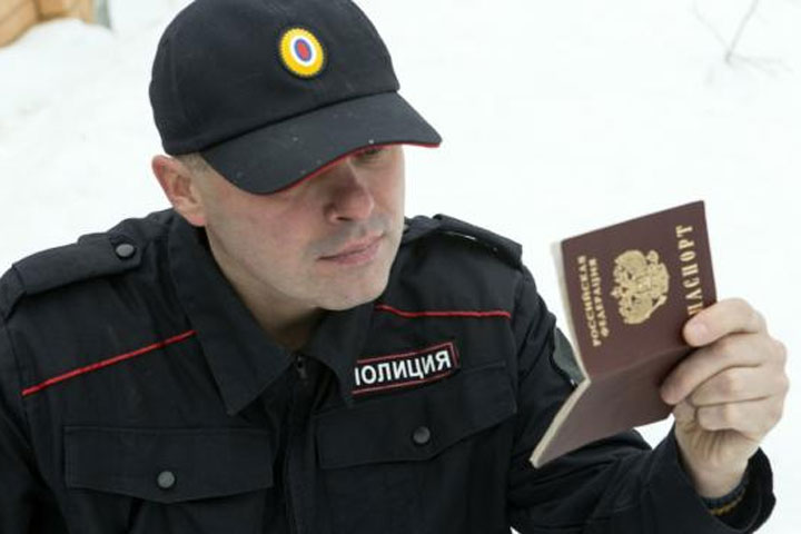 Над гражданами Украины, ДНР и ЛНР нависла угроза депортации из РФ