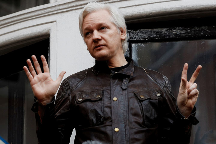 Великобритания решила выдать США основателя Wikileaks Ассанжа