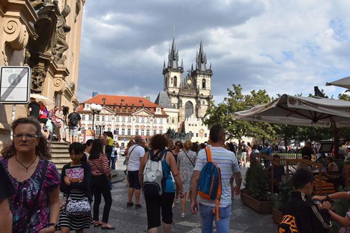 Конфискация: Чехия легко будет забирать квартиры и дома у русских