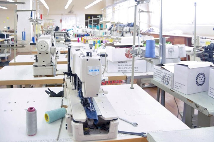 Студенты-дизайнеры ХГУ проходят практику на Абаканской швейной фабрике