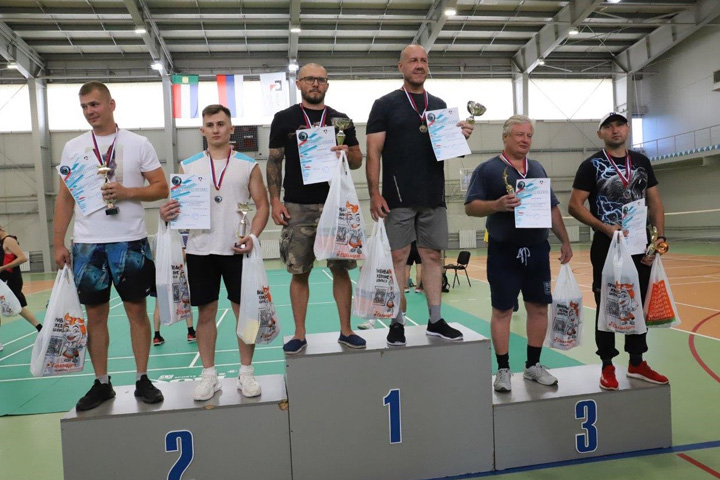 Спортивные соревнования открыли марафон событий к Дню металлурга в Хакасии