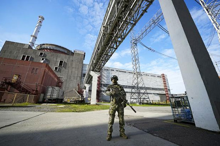 Киев не оставляет идею подорвать Запорожскую АЭС