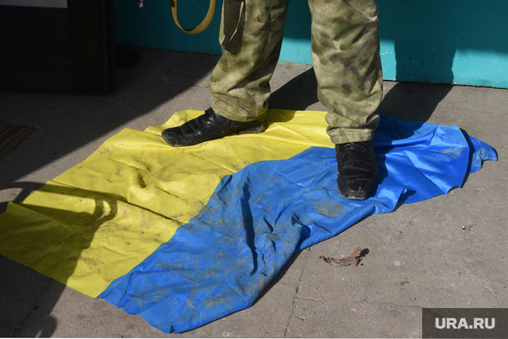 Военные РФ ударили по ВСУ, пытавшимся установить флаг на Змеином