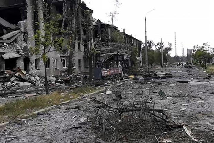 Зеленский будет уничтожать Украину столько, сколько ему скажут