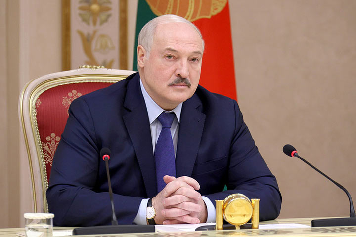 Лукашенко заявил о приближении большой войны