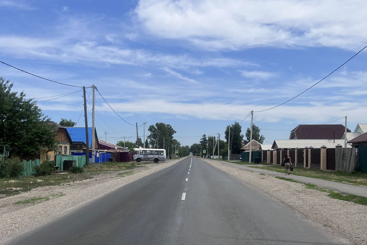 В деревне Чапаево отремонтировали 600 метров центральной улицы