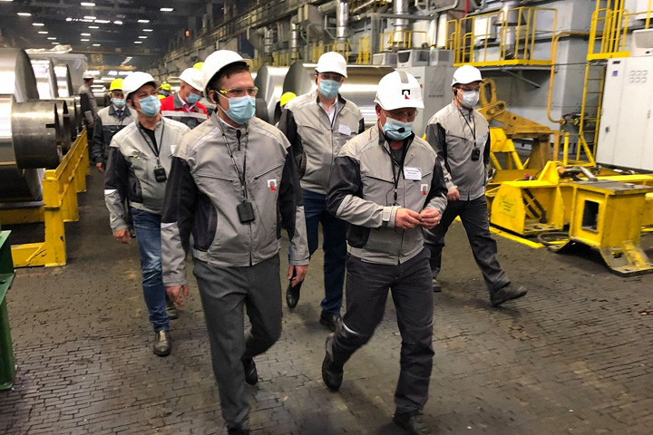 Золотые люди алюминиевых заводов - Хакасии и России