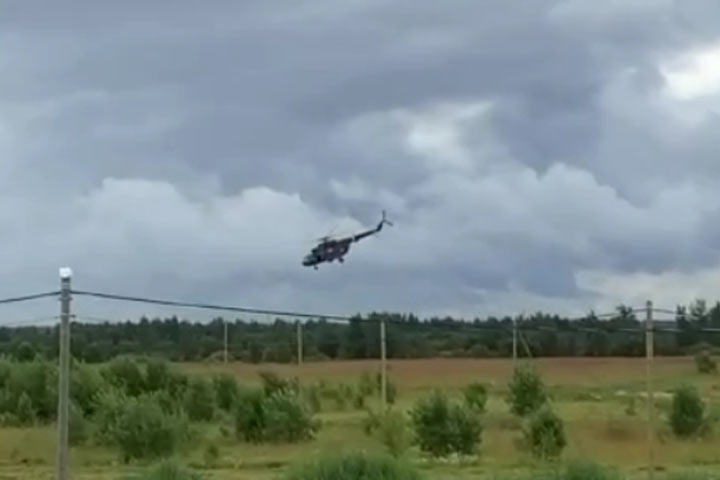 Вертолет Росгвардии совершил жесткую посадку Видео