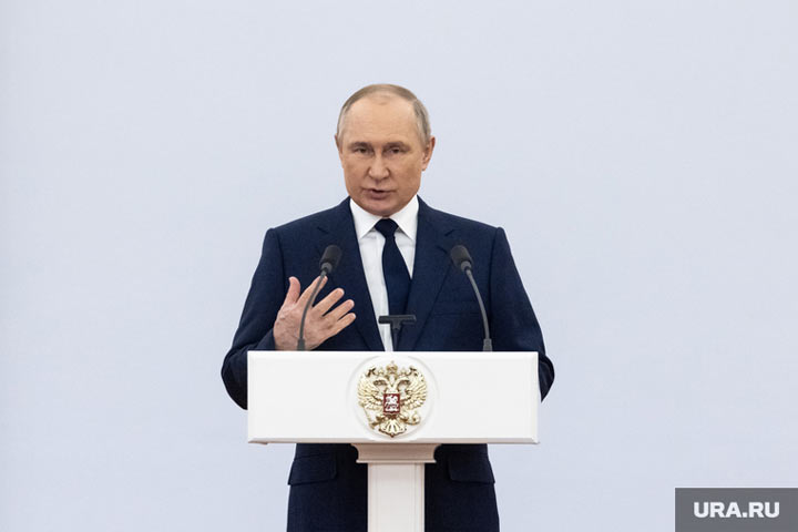 Путин призвал россиян активнее участвовать в жизни страны