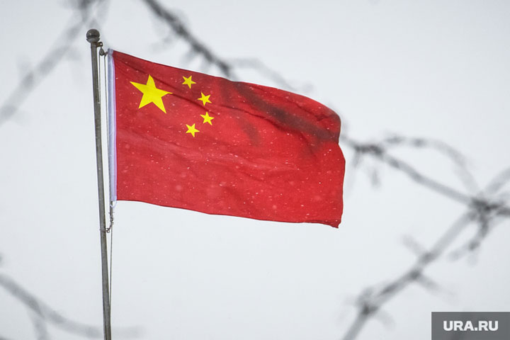 Директор ЦРУ Бернс предрек войну между США и КНР из-за Тайваня