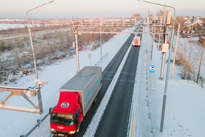 На дороге в Хакасии заработал пункт весогабаритного контроля