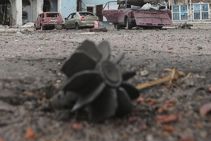 Украина выпустила по Донецку 25 мин и снарядов