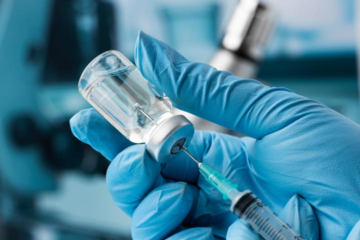 Иностранцы могут пройти вакцинацию от COVID-19 в Хакасии
