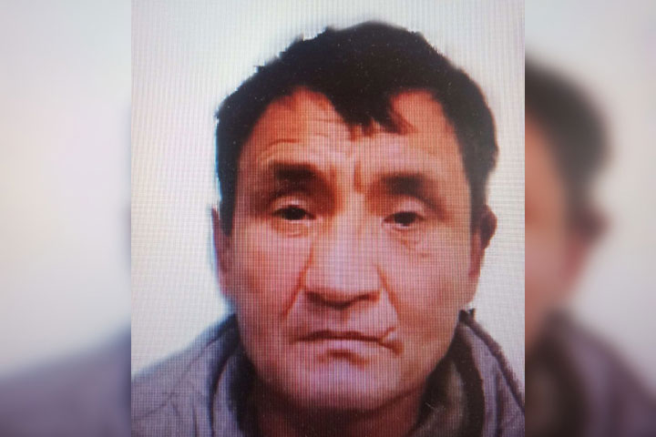 В Хакасии разыскивают подозреваемого в воровстве мужчину