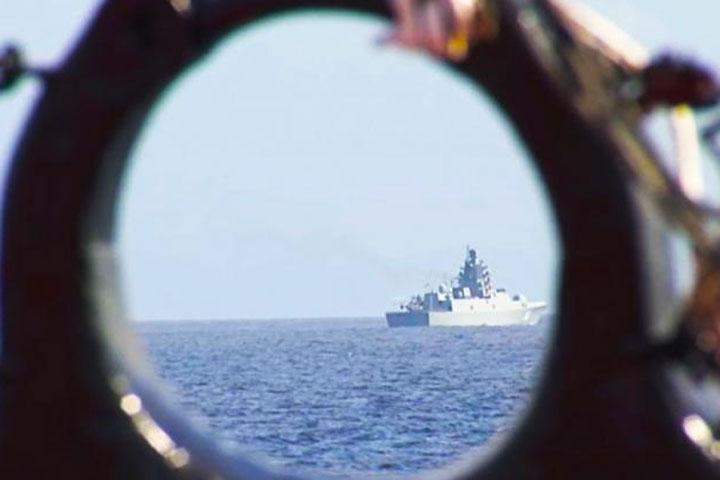 Иностранным кораблям хотят законодательно закрыть Севморпуть