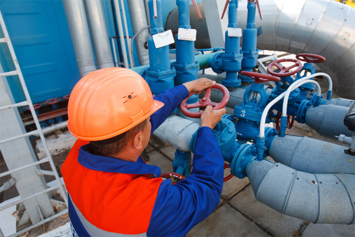 «Газпром» прекратил поставлять газ в Латвию