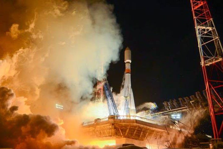 РФ вывела на орбиту военный спутник для Минобороны