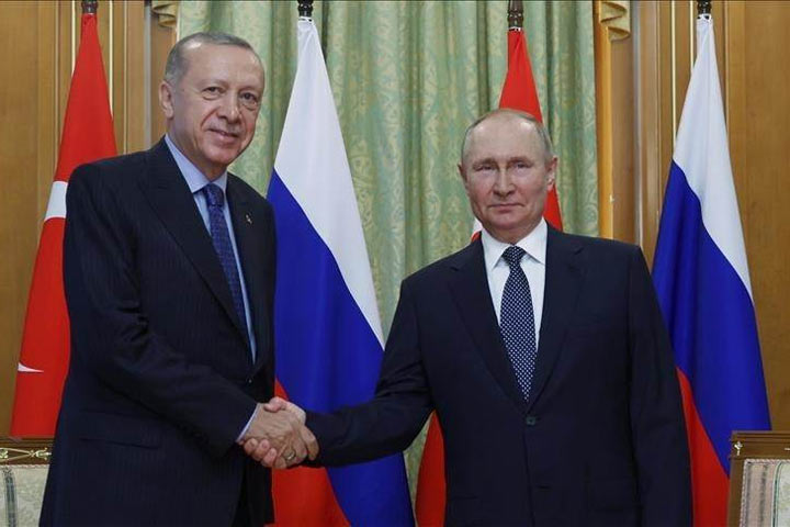 Эрдоган прибыл в Сочи на переговоры с Путиным