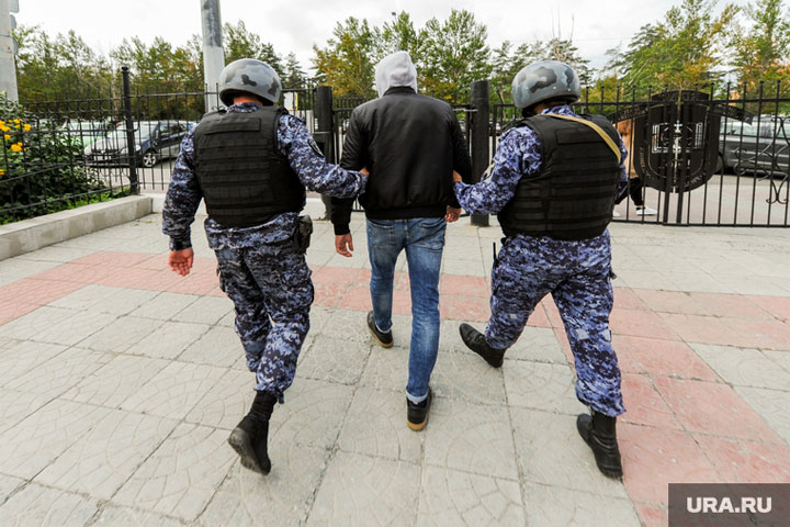 Генпрокурор РФ: почему нацбатальон «Азов»* признали террористами