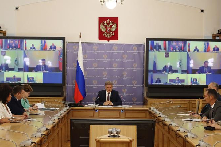 Полпред Серышев дал наказы федеральным инспекторам по выборам 