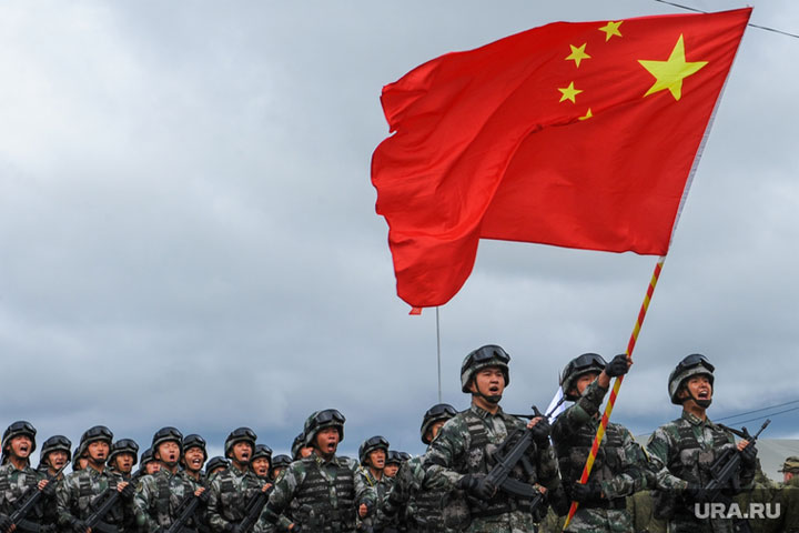 FT: транснациональные компании готовятся к войне США и Китая
