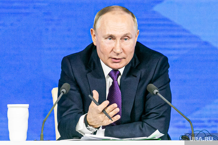 Путин показал путь ухода от сырьевой модели развития России
