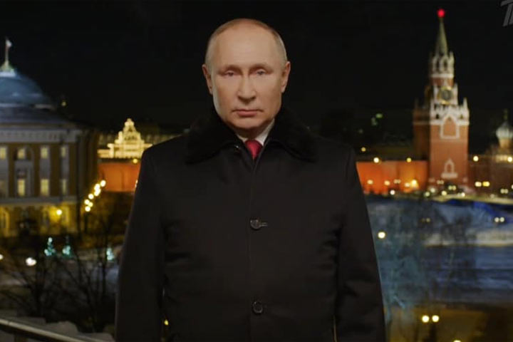 Путин в странном пальто, телевизор не умрёт и индекс фейерверков