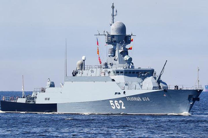 «Дефенс24»: В случае нужды Польша мгновенно атакует флот России у его причалов в Балтийске