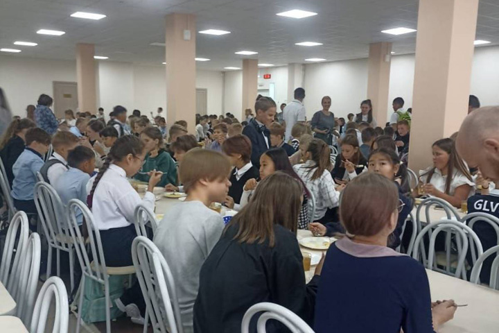 В рамках Народной программы «ЕР» в учебных учреждениях Хакасии начался аудит питания