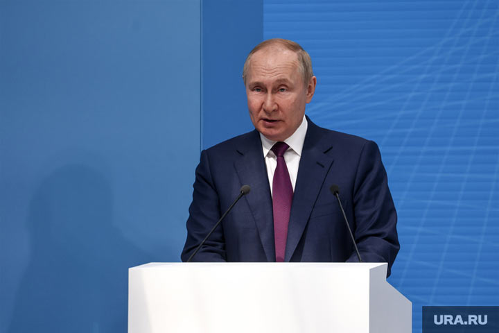 Путин: Россия примет участие в саммите G20 в Индонезии