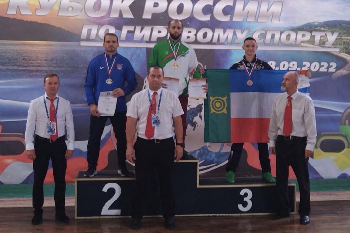 Федор Жибинов – бронзовый призер Кубка России по гиревому спорту 