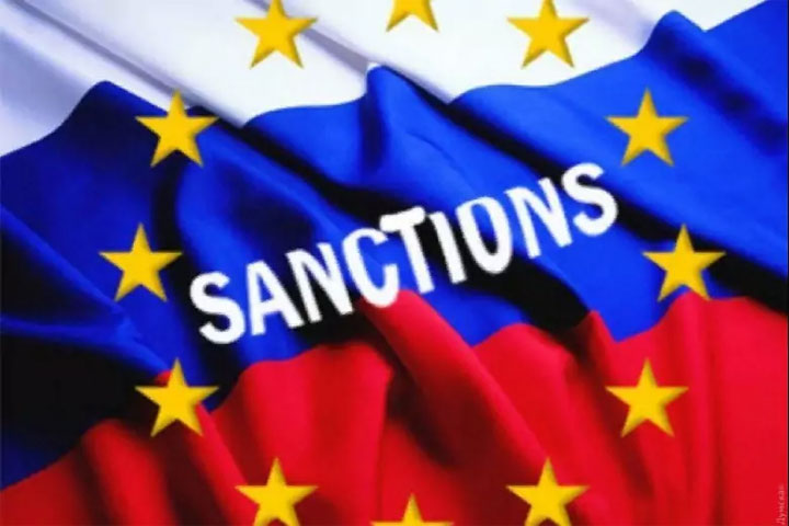 Пакет санкций ЕС распухает.  России угрожают за референдумы