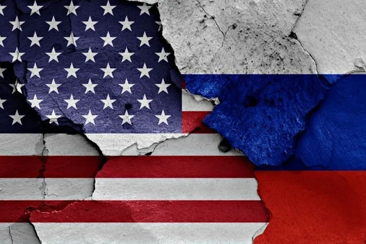 США подготовили санкции против российских элит и членов их семей