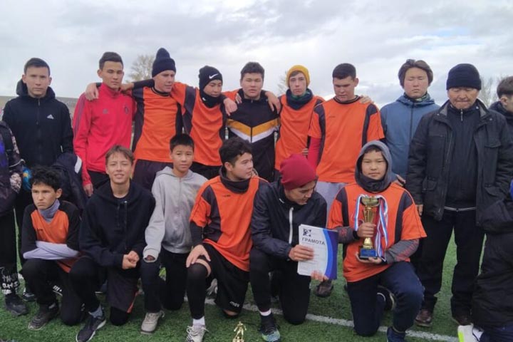 Команда Аскизского района – победитель первенства Хакасии по футболу