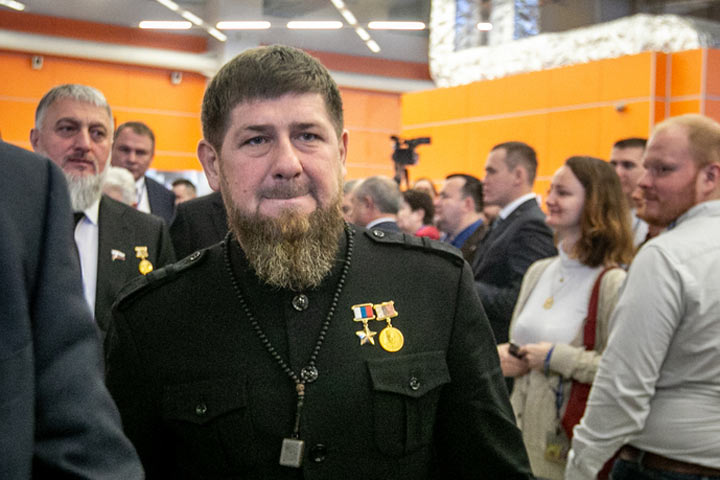 Пушилин присвоил Кадырову звание Героя ДНР