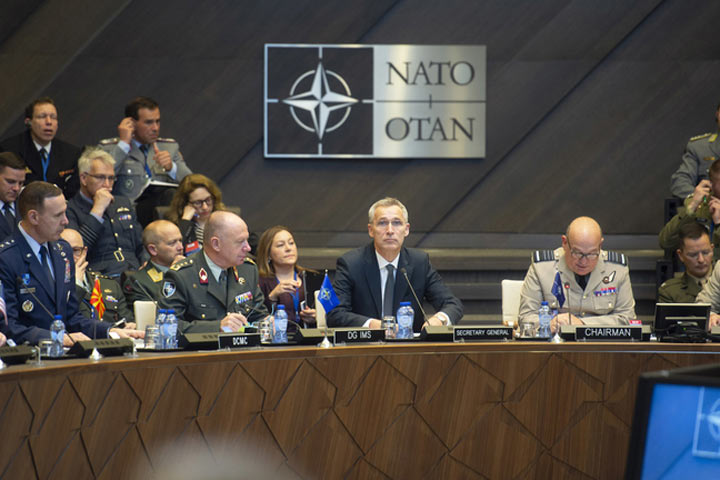 Страны НАТО собираются на экстренное совещание из-за России