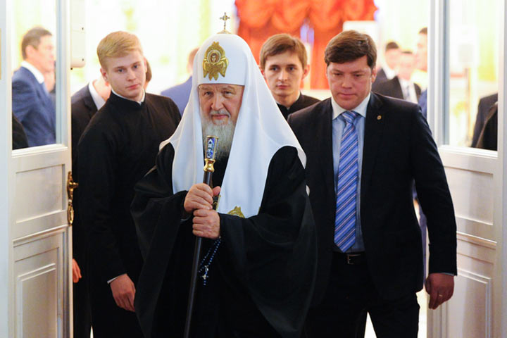 Патриарх Кирилл призвал россиян два дня молиться за здоровье Путина