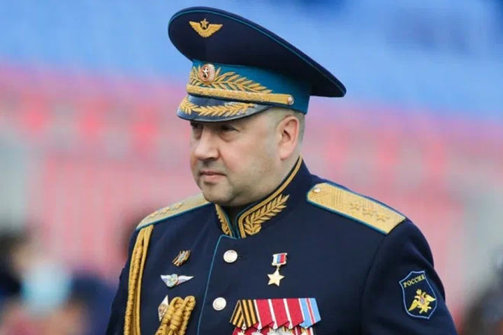 Генерал Суровикин назначен командующим войсками в районе спецоперации