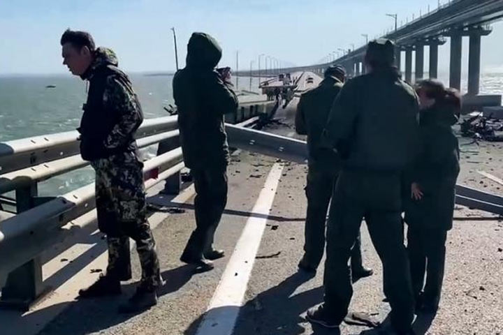 Следователи установили данные собственника грузовика, взорванного на Крымском мосту