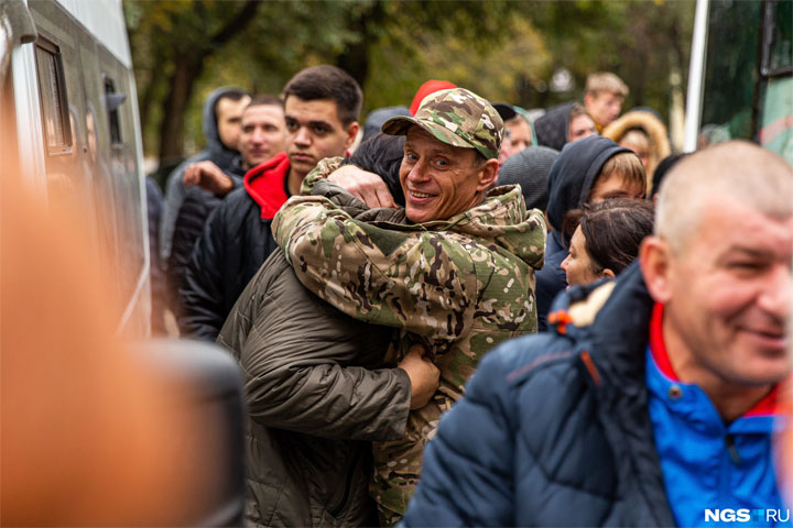 «Держитесь, родные!». Как в Белгородской области помогают русским солдатам