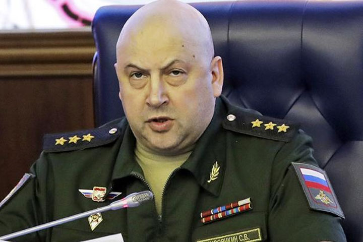 Главком Сергей Суровикин — спасать Россию на Украине Путин поручил «генералу Суровому»