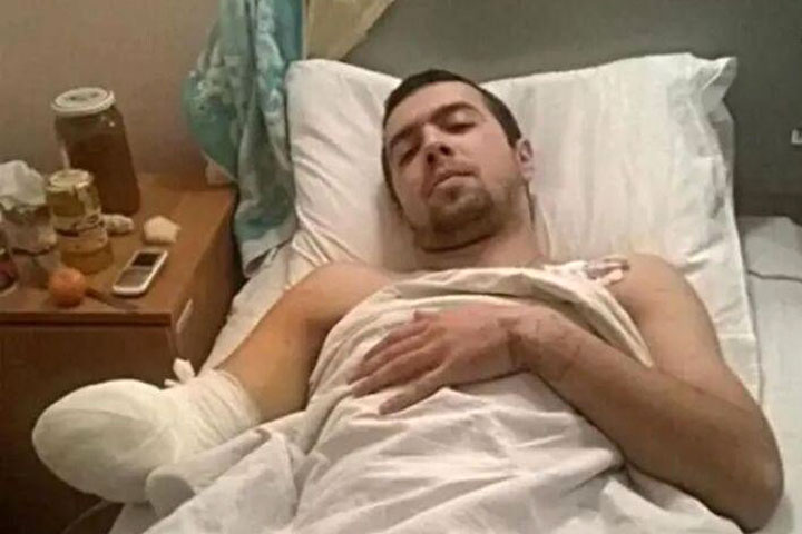 Фейк или действительно потерял память? Распространяется фото раненого бойца, якобы из Хакасии 
