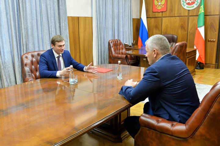 Депутат Госдумы готов оказывать Хакасии поддержку в вопросах здравоохранения