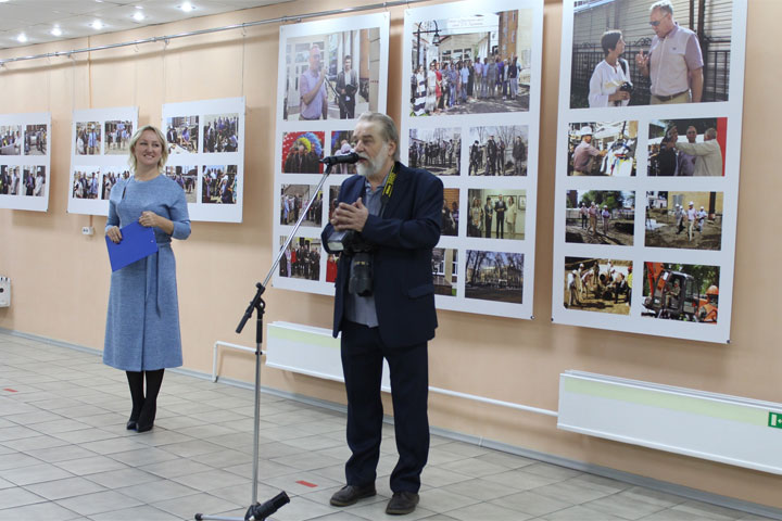 В Абакане открыли выставку в память о Николае Булакине