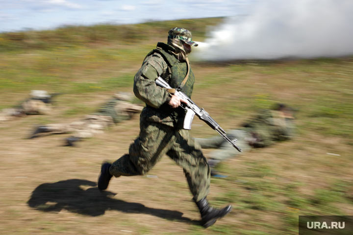 Новый командующий силами СВО Суровикин назвал напряженной обстановку на фронте